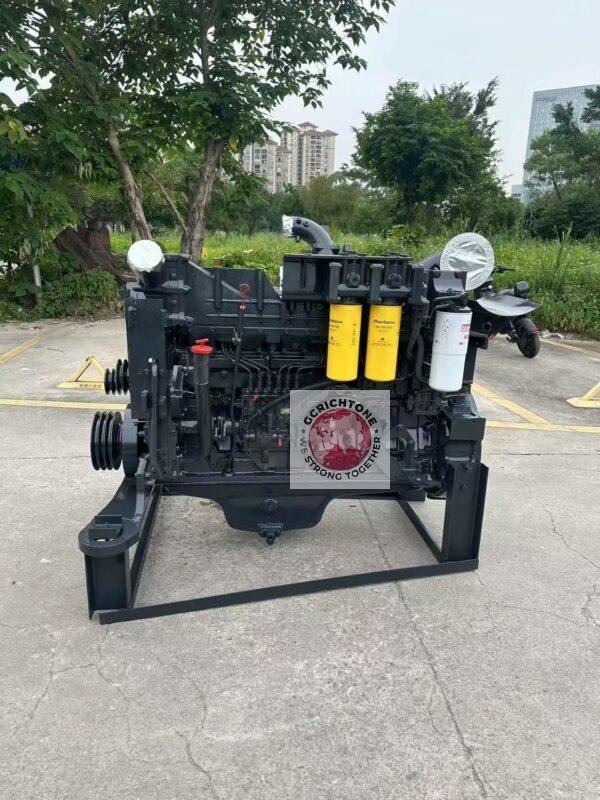 Дизельный двигатель Komatsu SAA6D140E-2 4 Дизельный двигатель Komatsu SAA6D140E-2